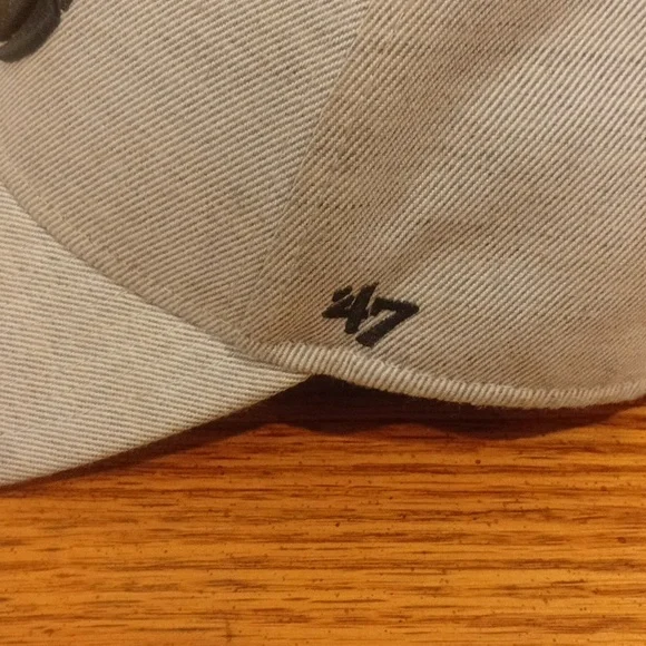 '47 Toronto Raptors Hat - Picture 3 of 6